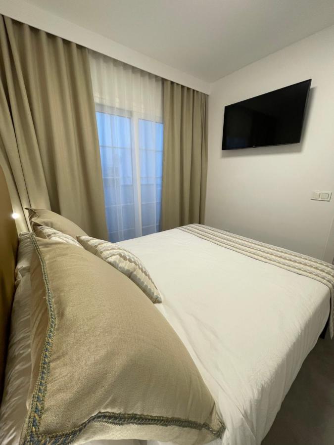Izaro Apartamento Atico De Lujo Cerca De Playa Dorada Playa Blanca  Exterior foto